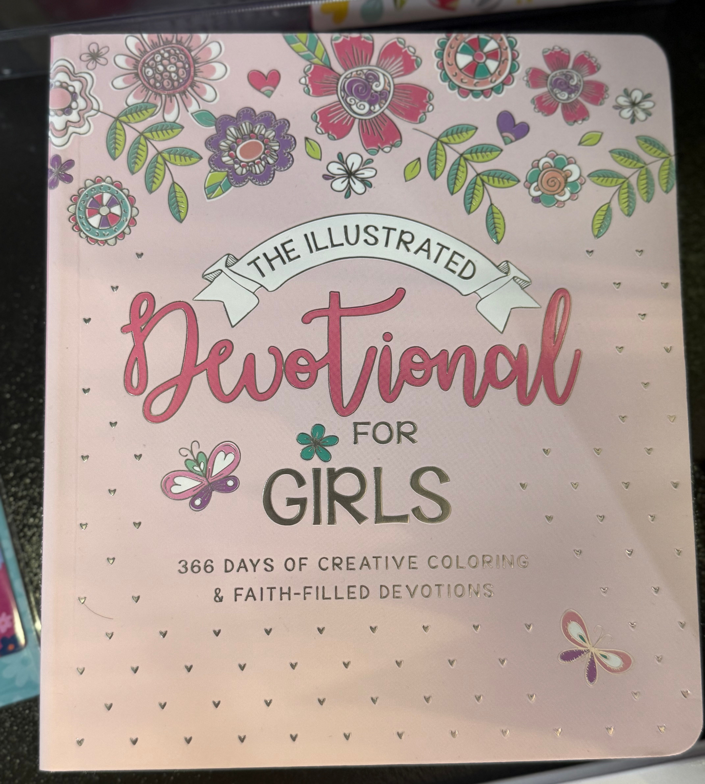 The Illustrated Devotional for Girls