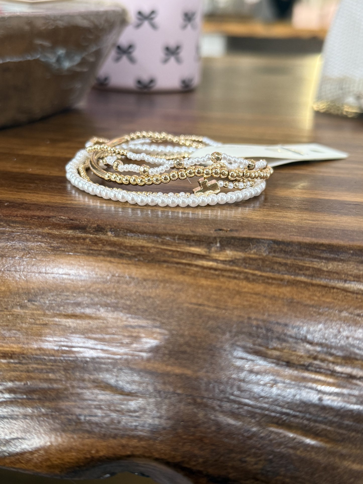 Set of 5 Gold Beads and Pearls Bracelets