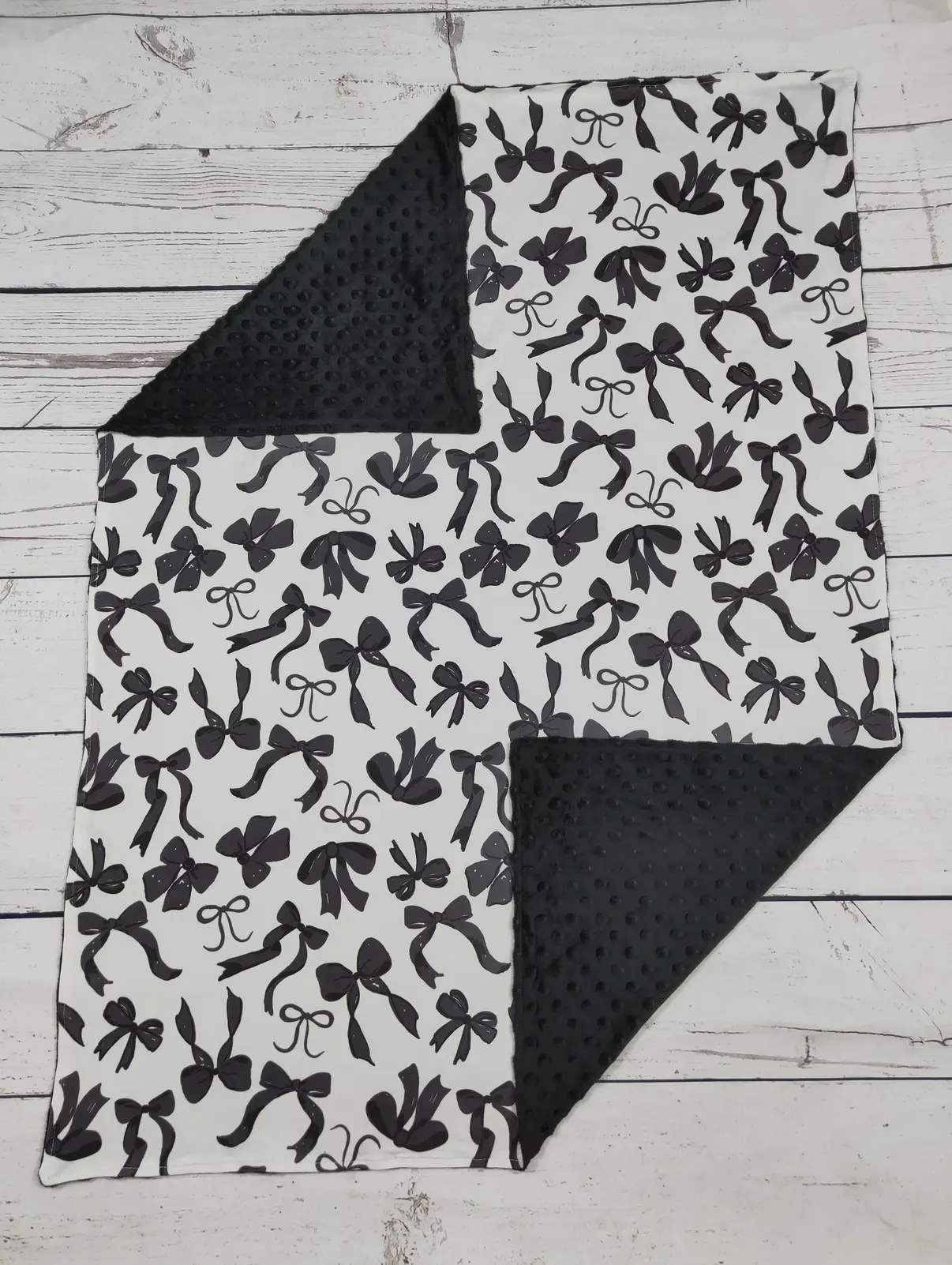 Baby Girl Black Bow Printed Blanket