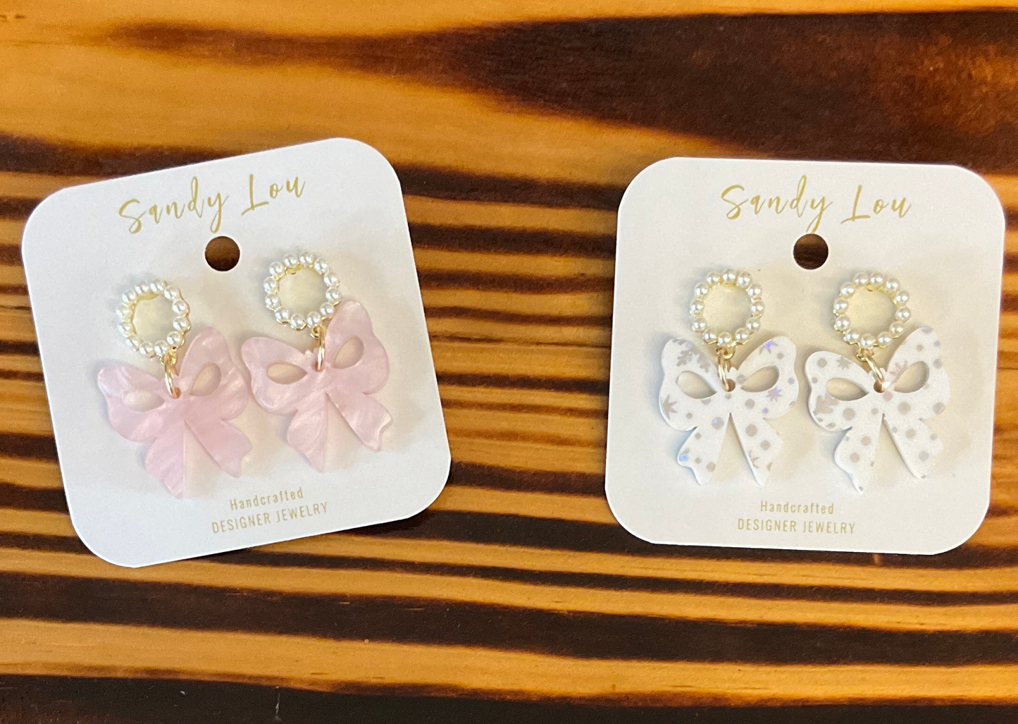 Pearls with bows earrings