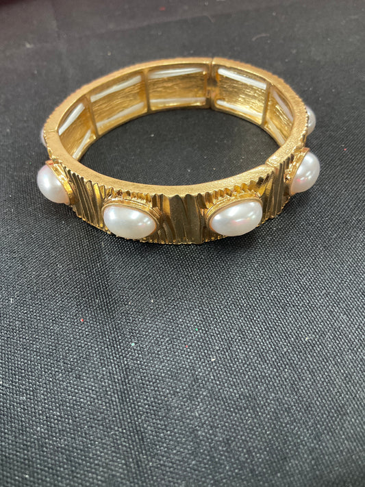 Pascal Pearl Stretch Bracelet Gold