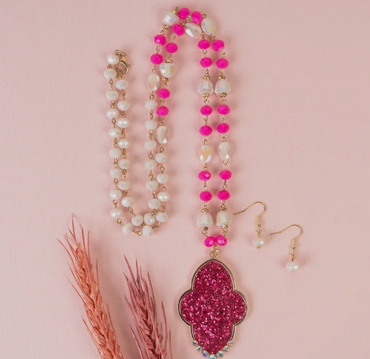 Glitter pendant necklace set