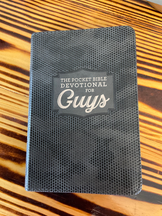 The pocket Bible devotional for guys