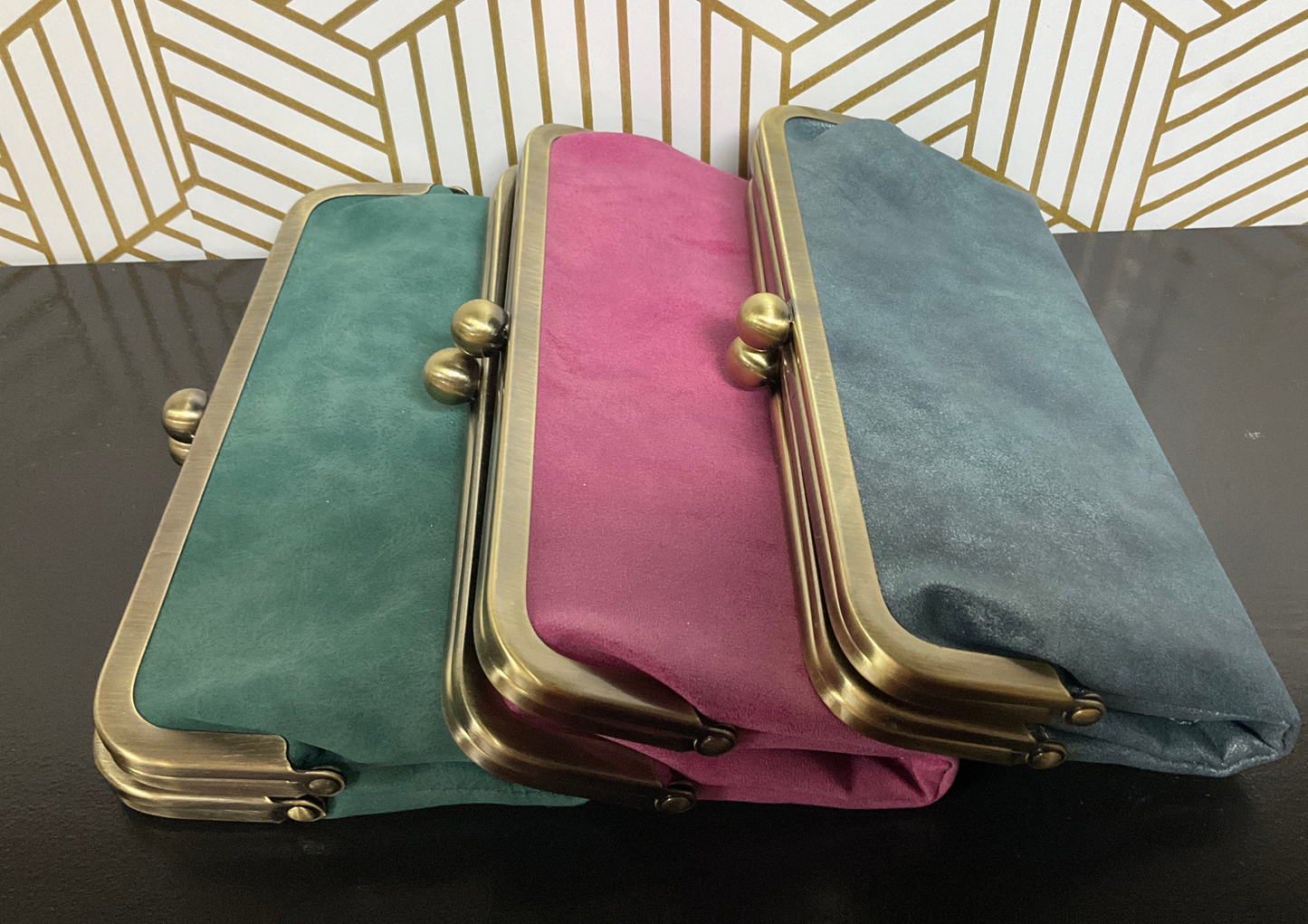 Karen Kiss Lock Clutch