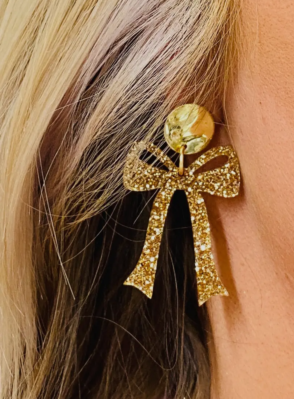 Gold Glamour Glitter Bow Dangle Gold Coin