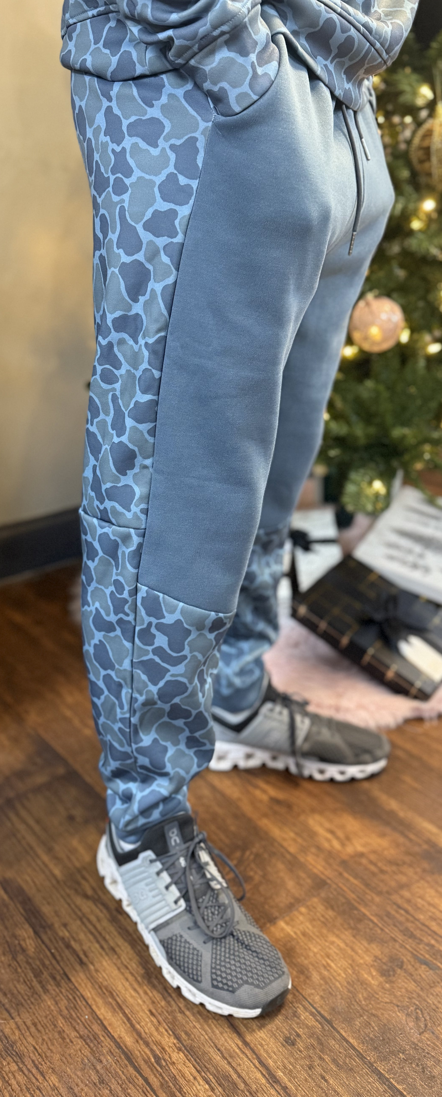 Honey Hole Frog Skin Joggers