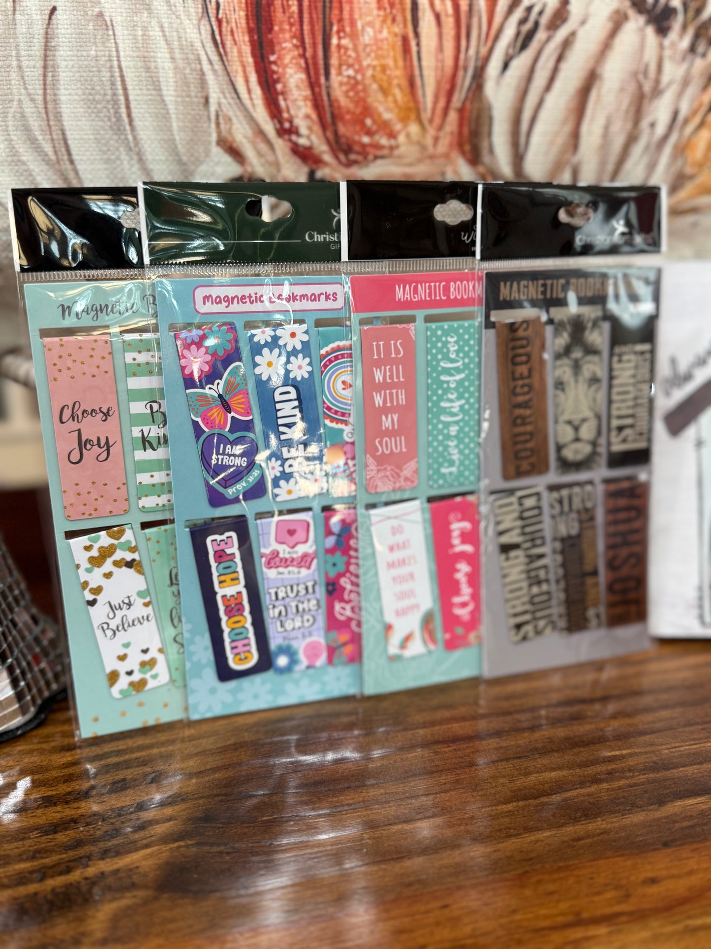 Magnetic Bookmark Set
