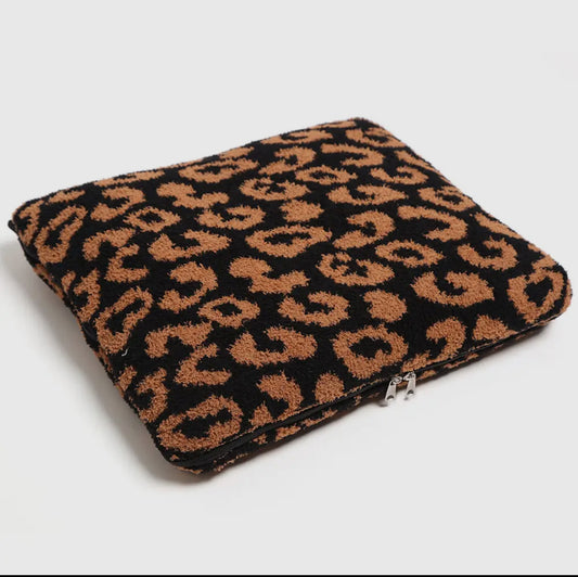2 in 1 Reversible Leopard Blanket/Pillow