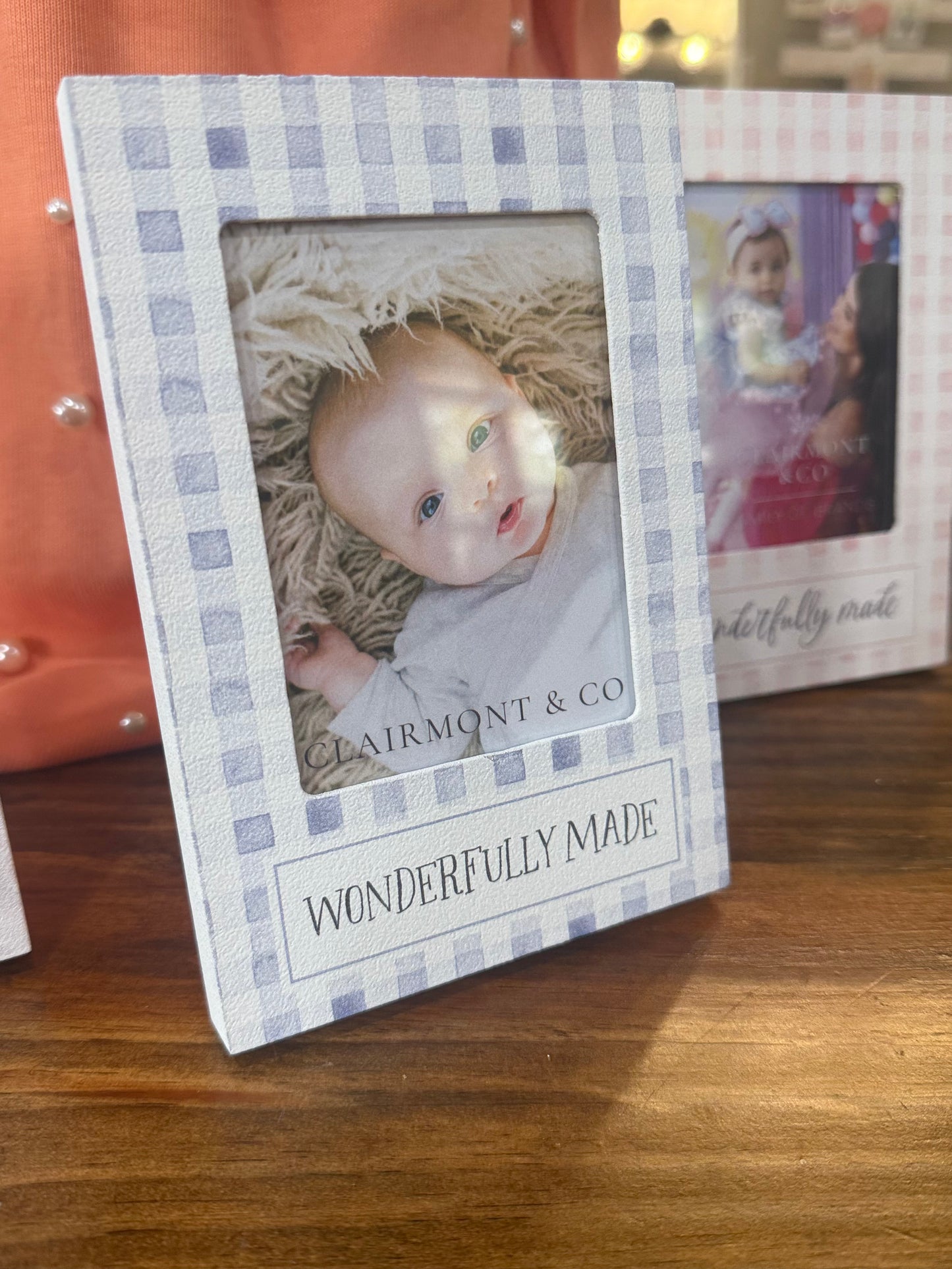 Wonderfully Made mini-frame