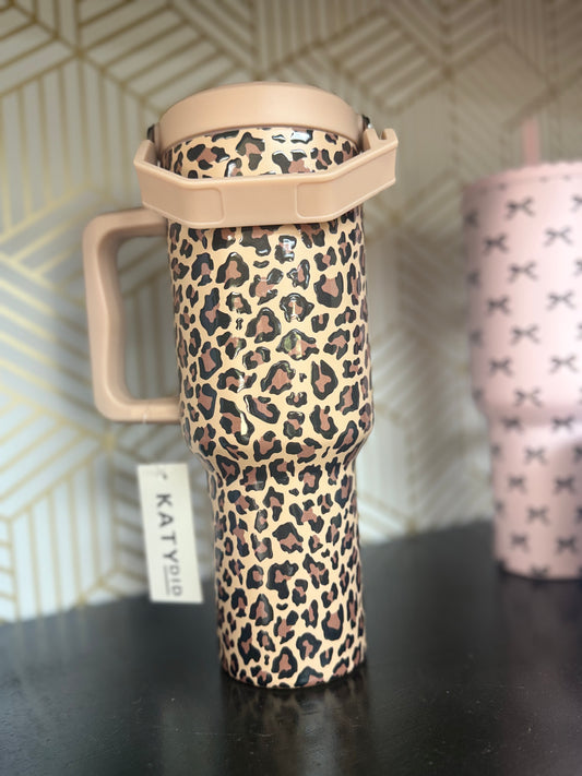 Brown Leopard Tumbler with Lid Handle