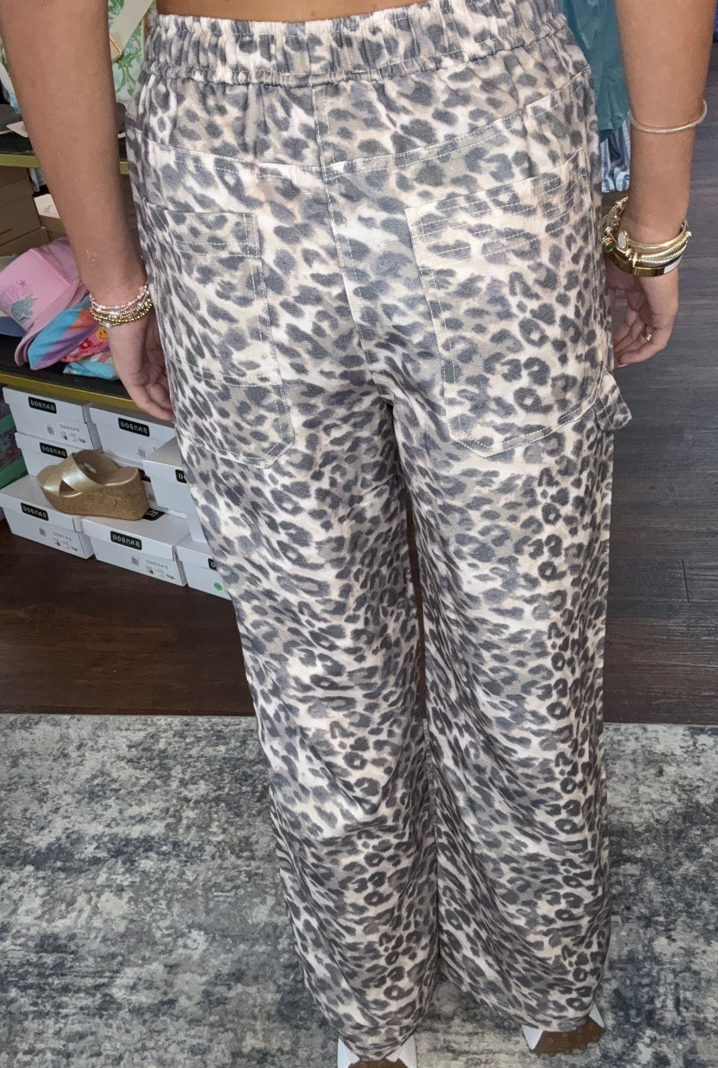 Elastic Waist Leopard Print Cargo Pants