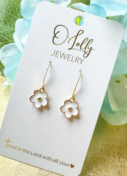 Small Simple White Flower Earrings