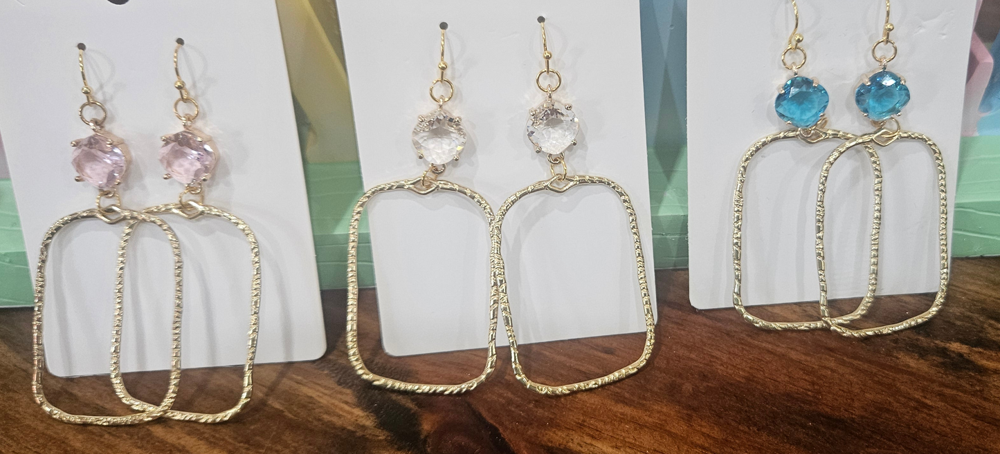 Topaz Stone w/ Textured Gold Dangle